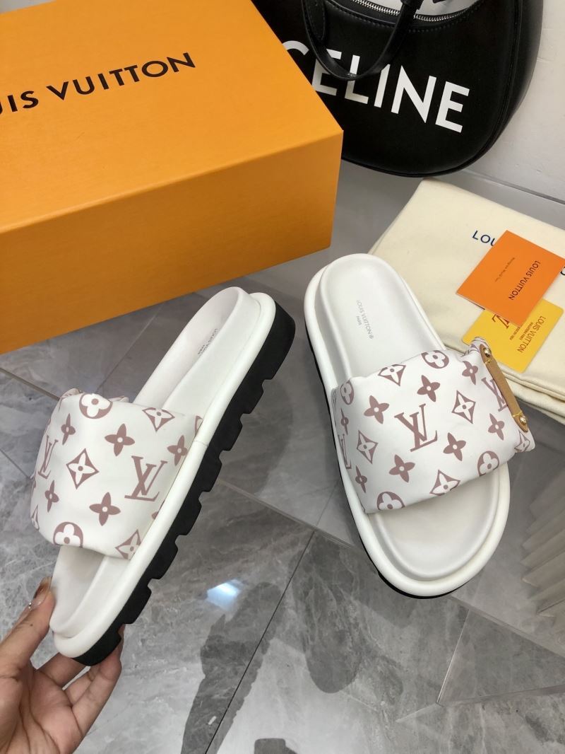 Louis Vuitton Slippers